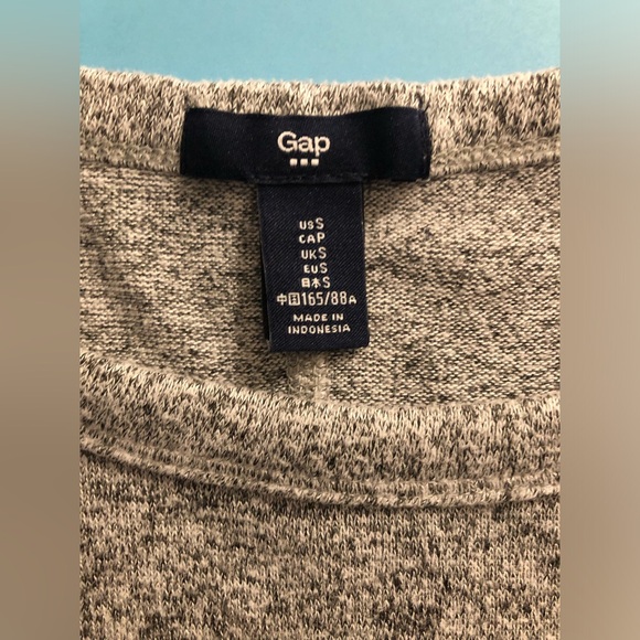 GAP FACTORY LONG SLEEVE BOAT NECK SZ SMALL - Picture 12 of 13